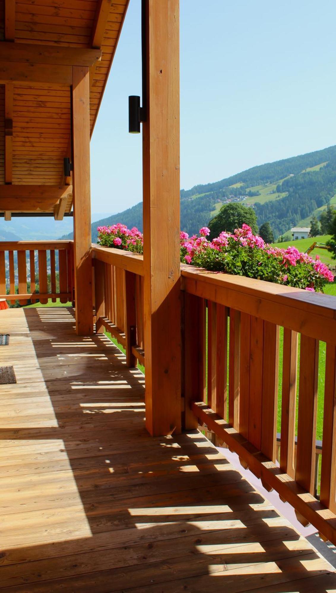 La Montana - Ski & Hiking Lodge Schladming Ngoại thất bức ảnh