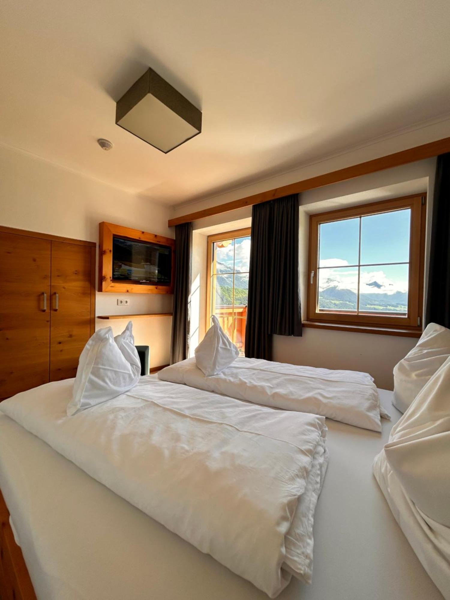 La Montana - Ski & Hiking Lodge Schladming Ngoại thất bức ảnh
