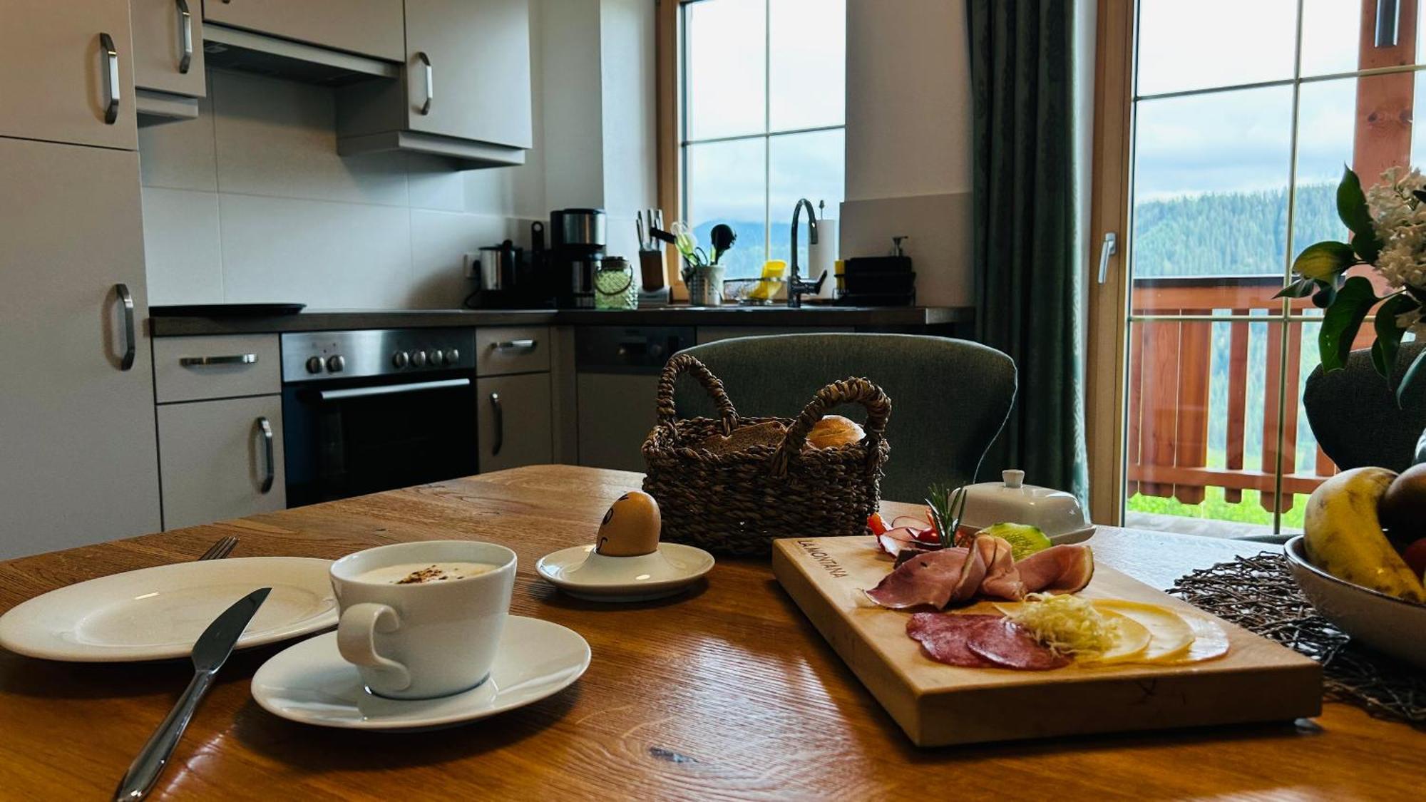 La Montana - Ski & Hiking Lodge Schladming Ngoại thất bức ảnh