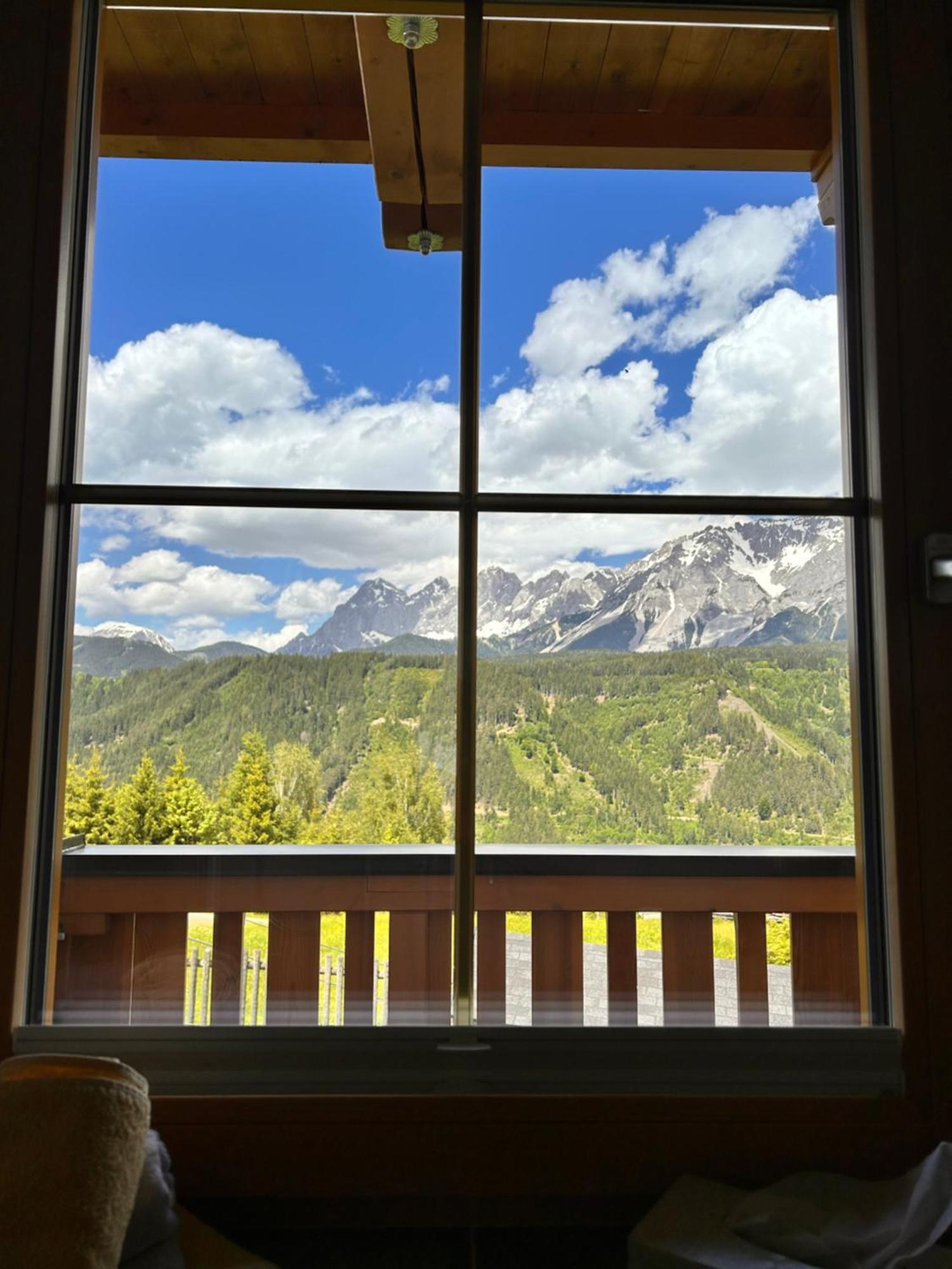 La Montana - Ski & Hiking Lodge Schladming Ngoại thất bức ảnh