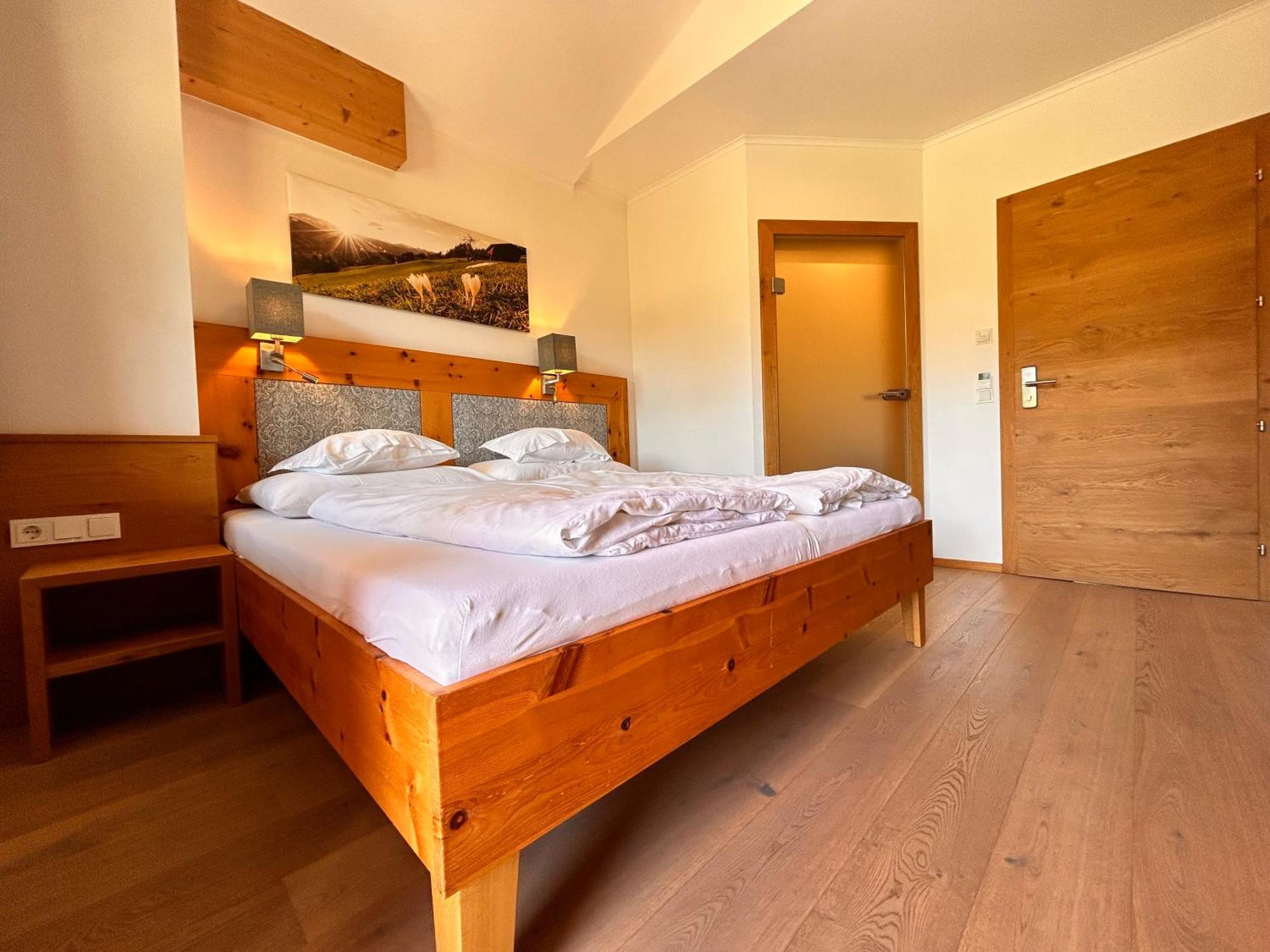 La Montana - Ski & Hiking Lodge Schladming Ngoại thất bức ảnh