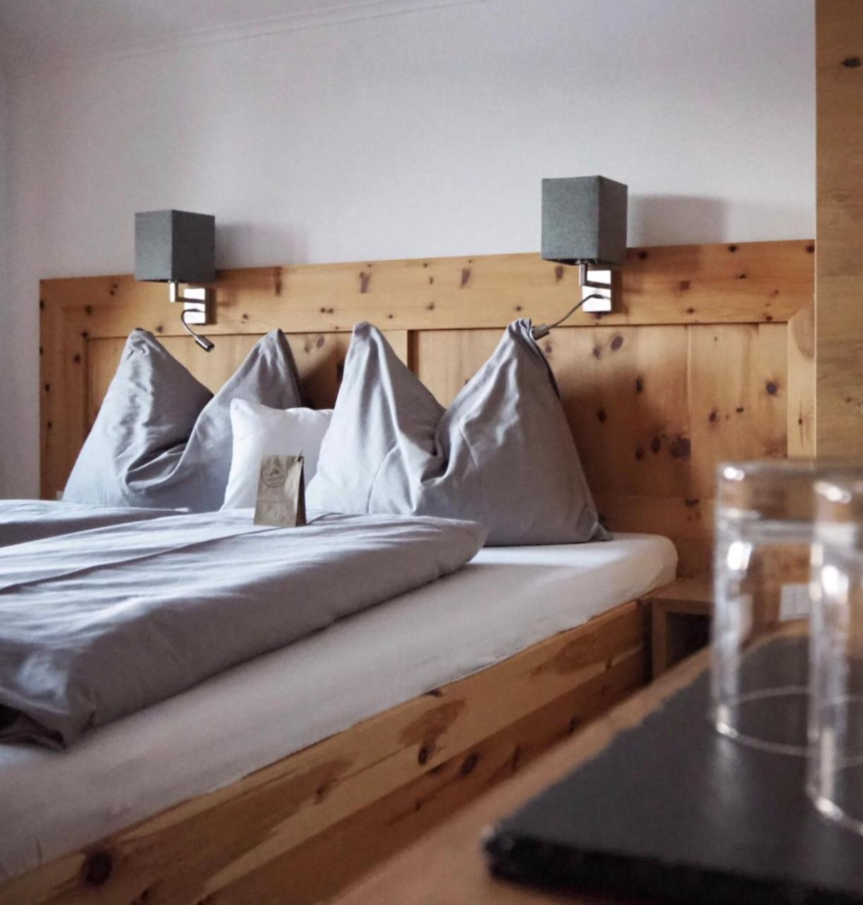 La Montana - Ski & Hiking Lodge Schladming Ngoại thất bức ảnh