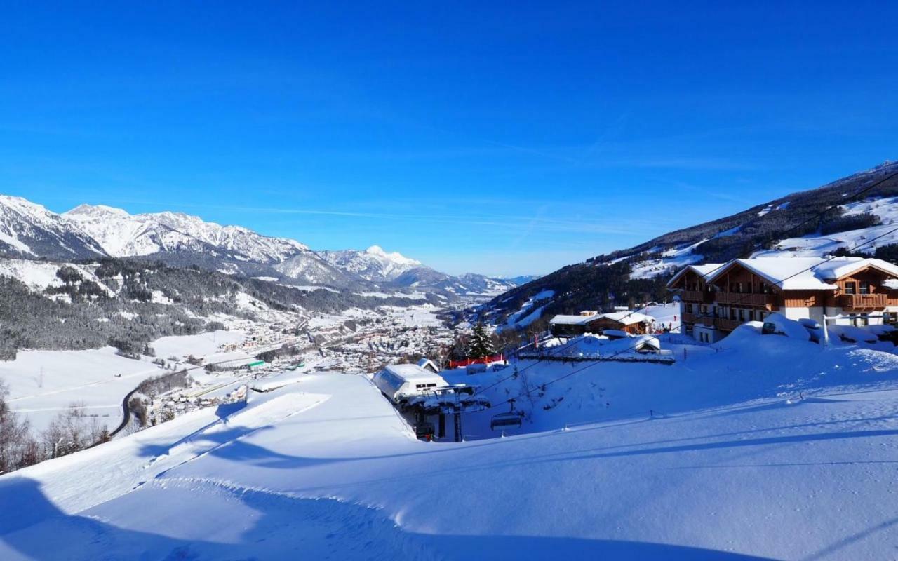 La Montana - Ski & Hiking Lodge Schladming Ngoại thất bức ảnh
